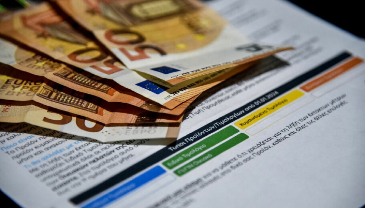 Ηλεκτρικό ρεύμα: Tι θα γίνει με τα πράσινα τιμολόγια τον Αύγουστο