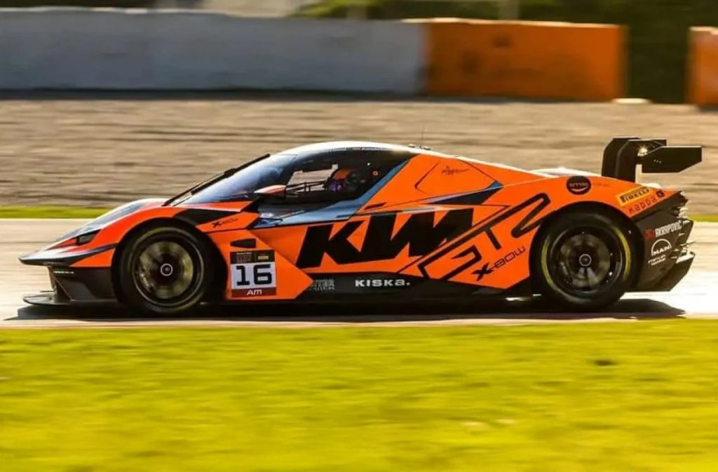 KTM: Τέλος αυτοκίνητα και ποδήλατα, μόνο μοτοσικλέτες