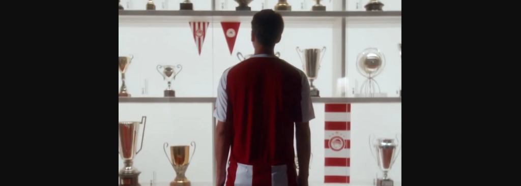 Ολυμπιακός: Το βίντεο για την εντός έδρας φανέλα