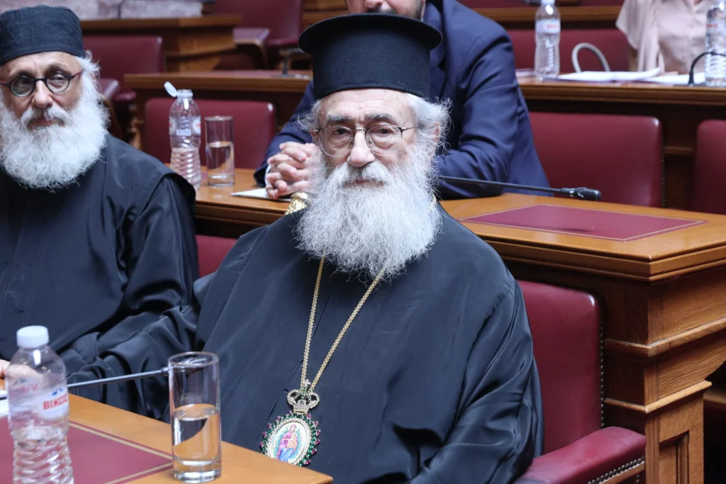 Μονή Σινά: Ομόφωνη απόφαση παύσης του Αρχιεπισκόπου Δαμιανού από τη Σιναϊτική Αδελφότητα