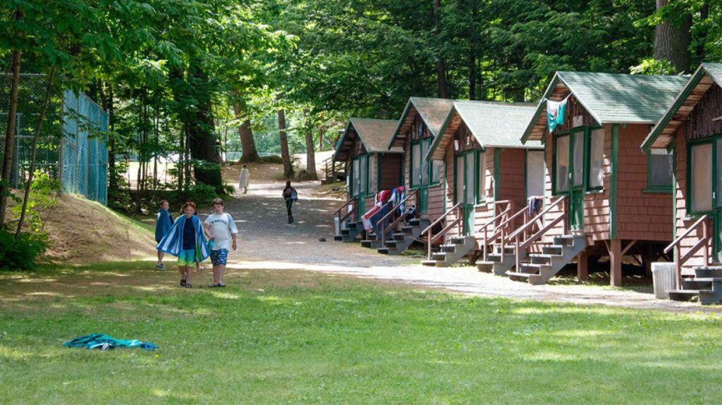 Βρετανία: Συνελήφθη 76χρονος ως ύποπτος για δηλητηρίαση παιδιών σε κατασκήνωση