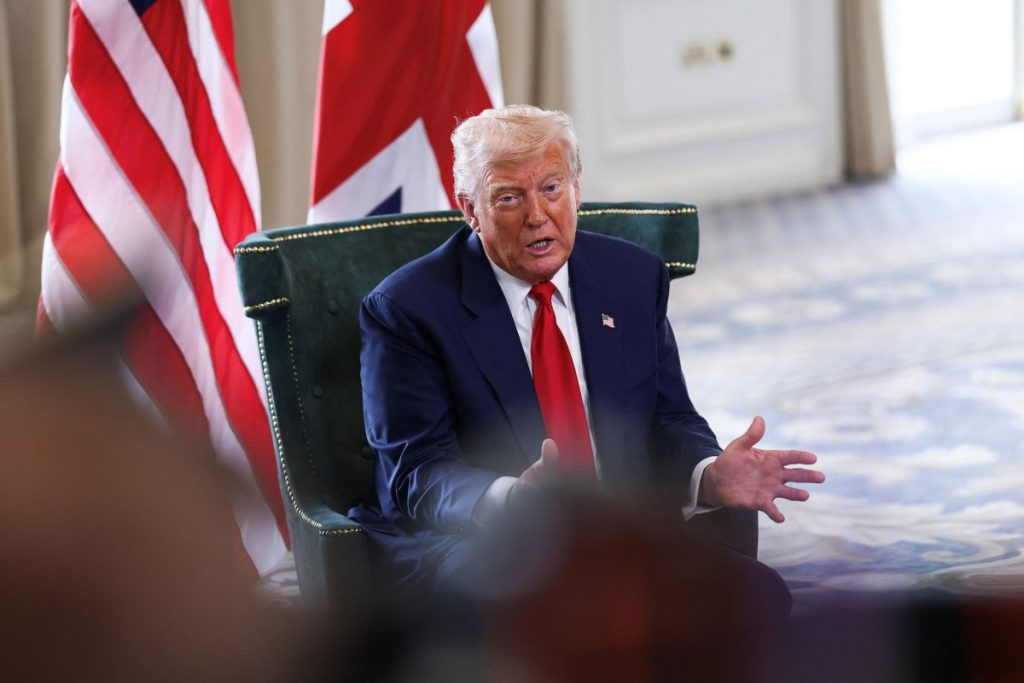 Ο Ν.Τραμπ επέβαλε στη Σερβία δεσμούς 35%