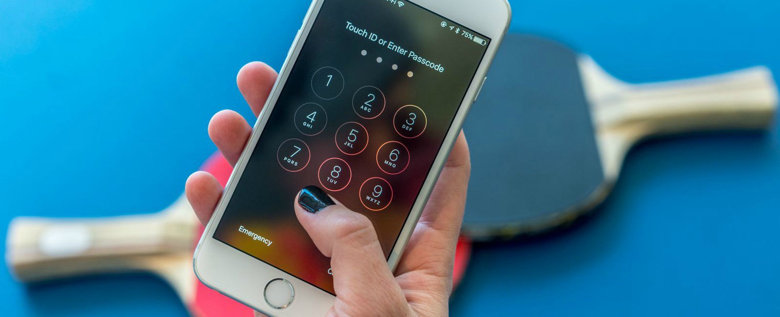 Ο κίνδυνος που υπάρχει με την ασύρματη φόρτιση του κινητού σας – Μπορεί να γίνει πιο ευάλωτο σε χάκερς