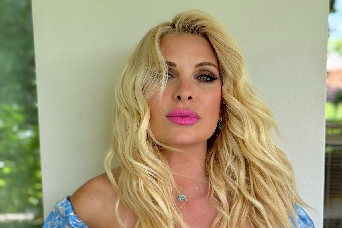 Ε.Μενεγάκη: Ποιους παρουσιαστές έκανε unfollow στο Instagram 