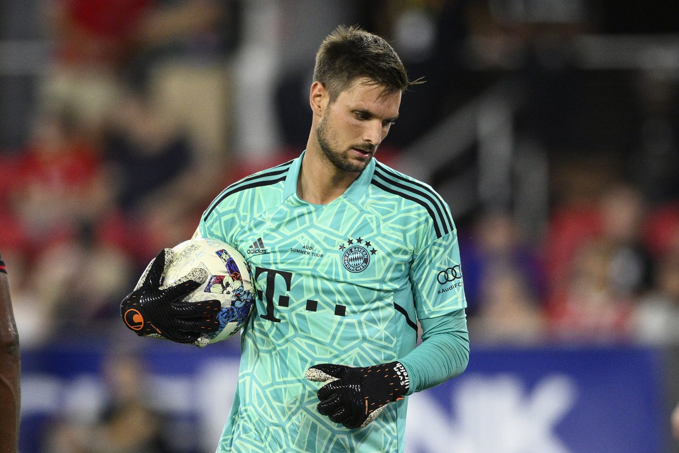 «Έφυγε» από τη ζωή ο 6χρονος γιος του τερματοφύλακα της Μπάγερν Μονάχου Σ.Ούλραϊχ μετά από μάχη με σοβαρή ασθένεια