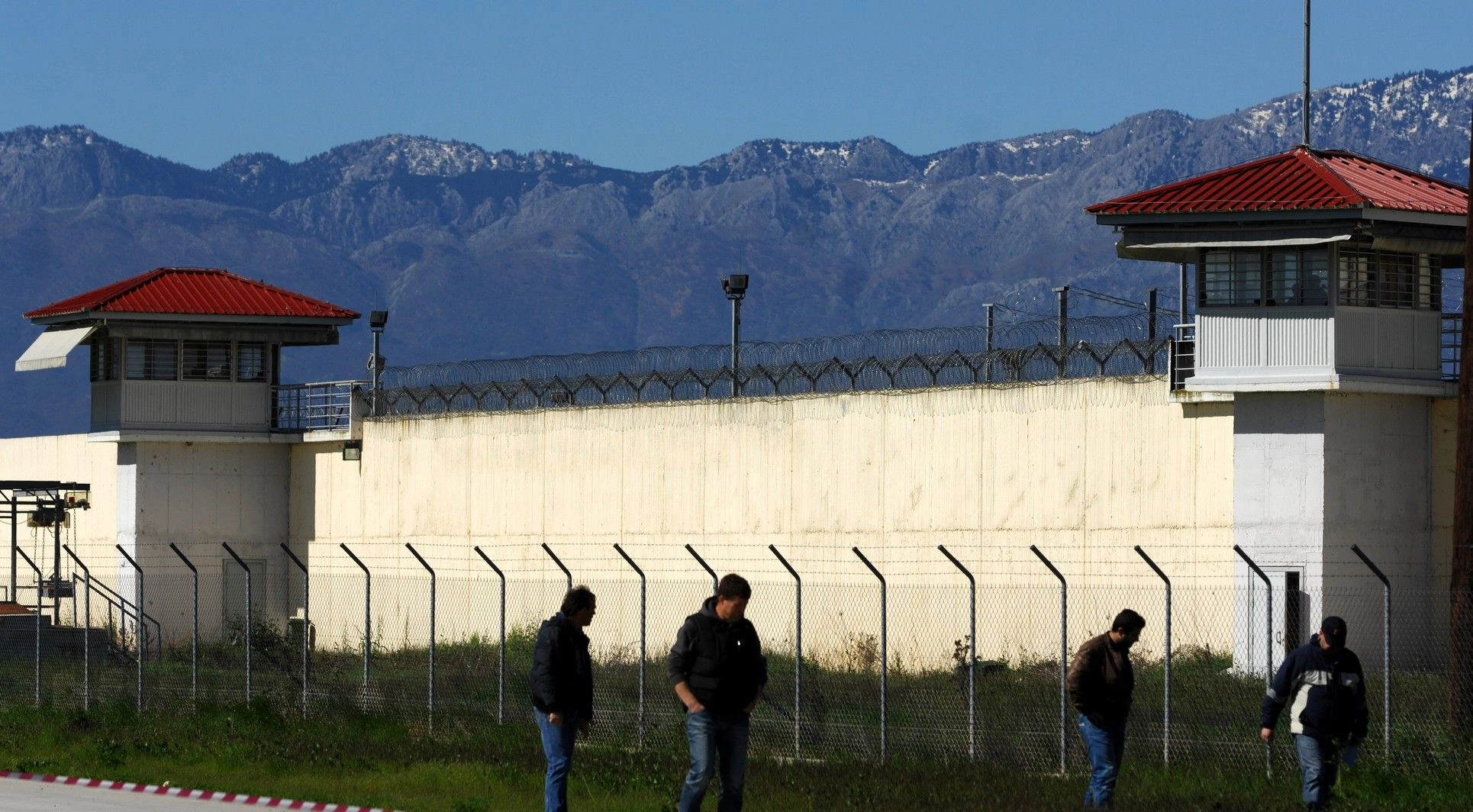 Φυλακές Τρικάλων: Άνδρας μαχαίρωσε συγκρατούμενό του και επιχείρησε να αυτοπυρποληθεί