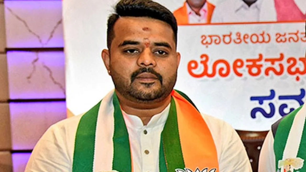 Ινδία: Ποινή ισόβιας κάθειρξης σε πρώην βουλευτή για τον βιασμό της οικιακής βοηθού του