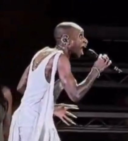 Σοκ στην παράσταση «Ιησούς Χριστός Υπέρλαμπρο Άστρο»: Γυναίκα ηθοποιός παίζει το ρόλο του… Ιησού!