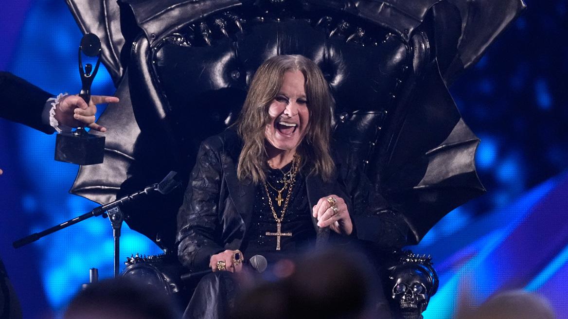 Ozzy Osbourne: Τι θα γίνει αν πουληθεί η έπαυλή του με τον ίδιο θαμμένο εκεί;