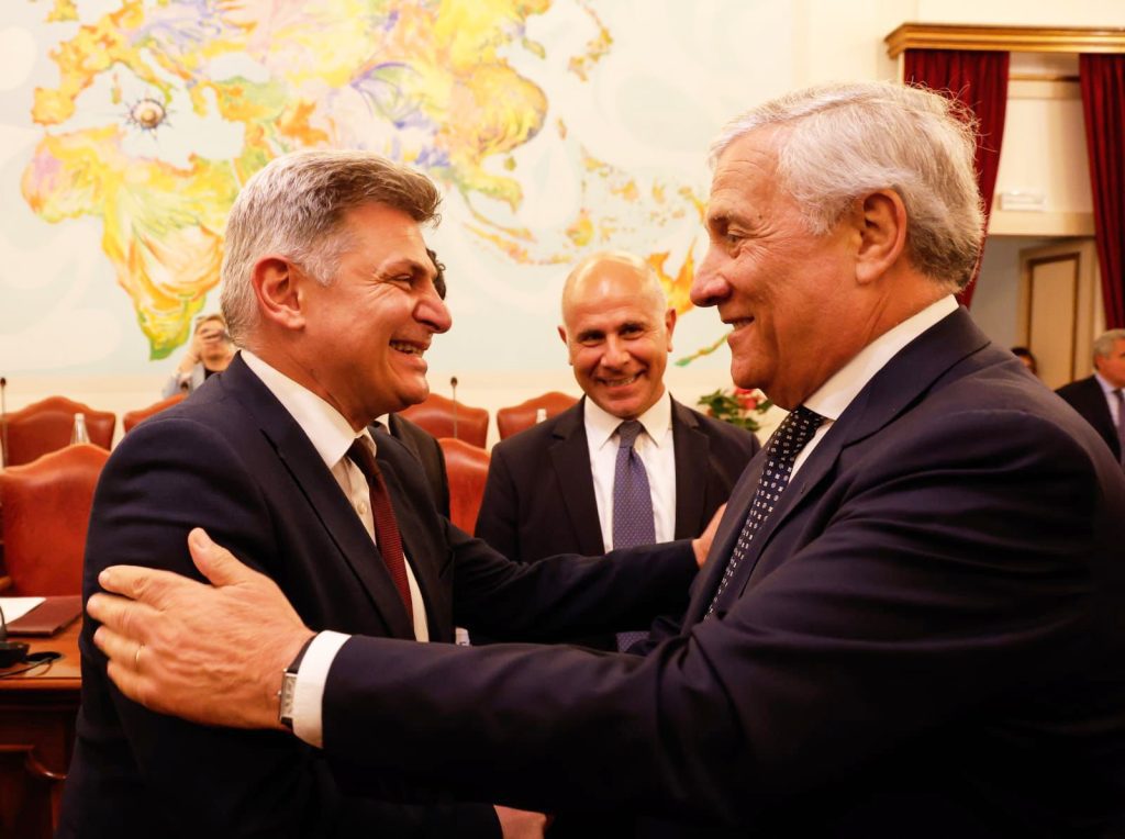 Ανοικτή επιστολή Νίκου Φαραντούρη στον Ιταλό ΥΠΕΞ: «Μας ενώνουν πολλά – Δεν μπορείτε να αγνοείτε την Ελλάδα»