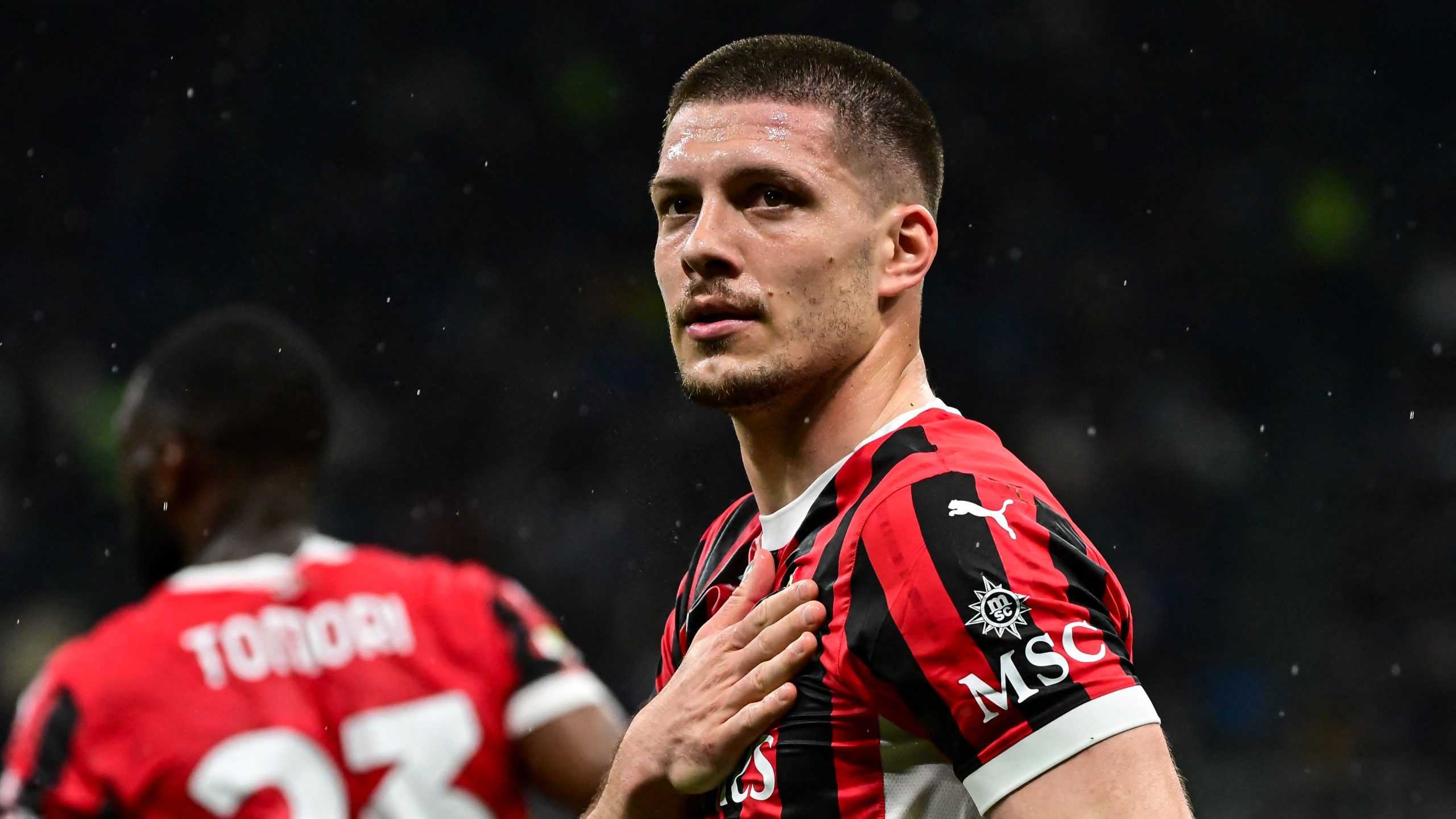 Λούκα Γιόβιτς: Κανένα άγχος για την μεταγραφή του στην ΑΕΚ – Πότε θα ανακοινωθεί επίσημα ο Σέρβος φορ