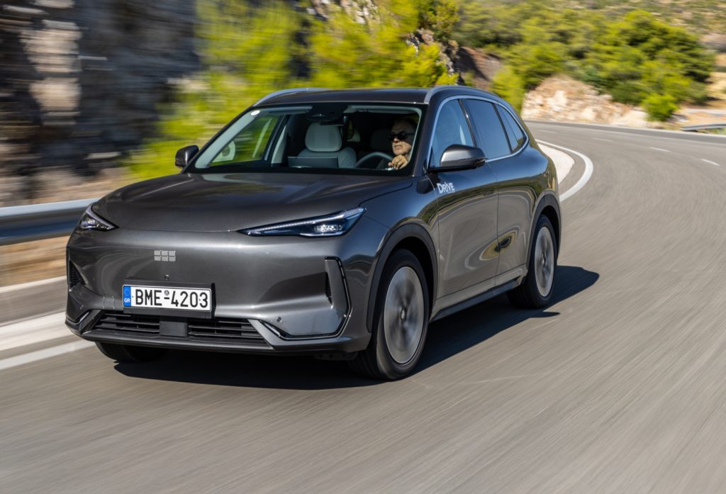 Δοκιμάζουμε το νέο Geely EX5