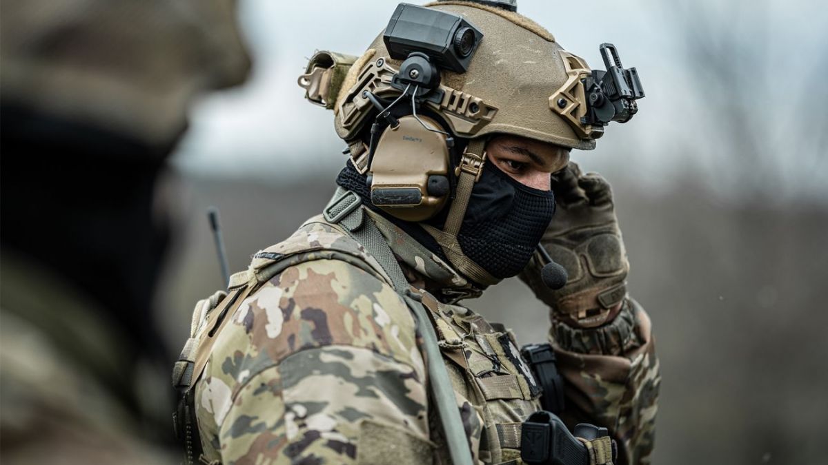 Με drone οπτικών ινών οι Ουκρανοί ενεργοποίησαν νάρκες TM-62 και ανατίναξαν γέφυρα στο Μπριάνσκ (βίντεο)