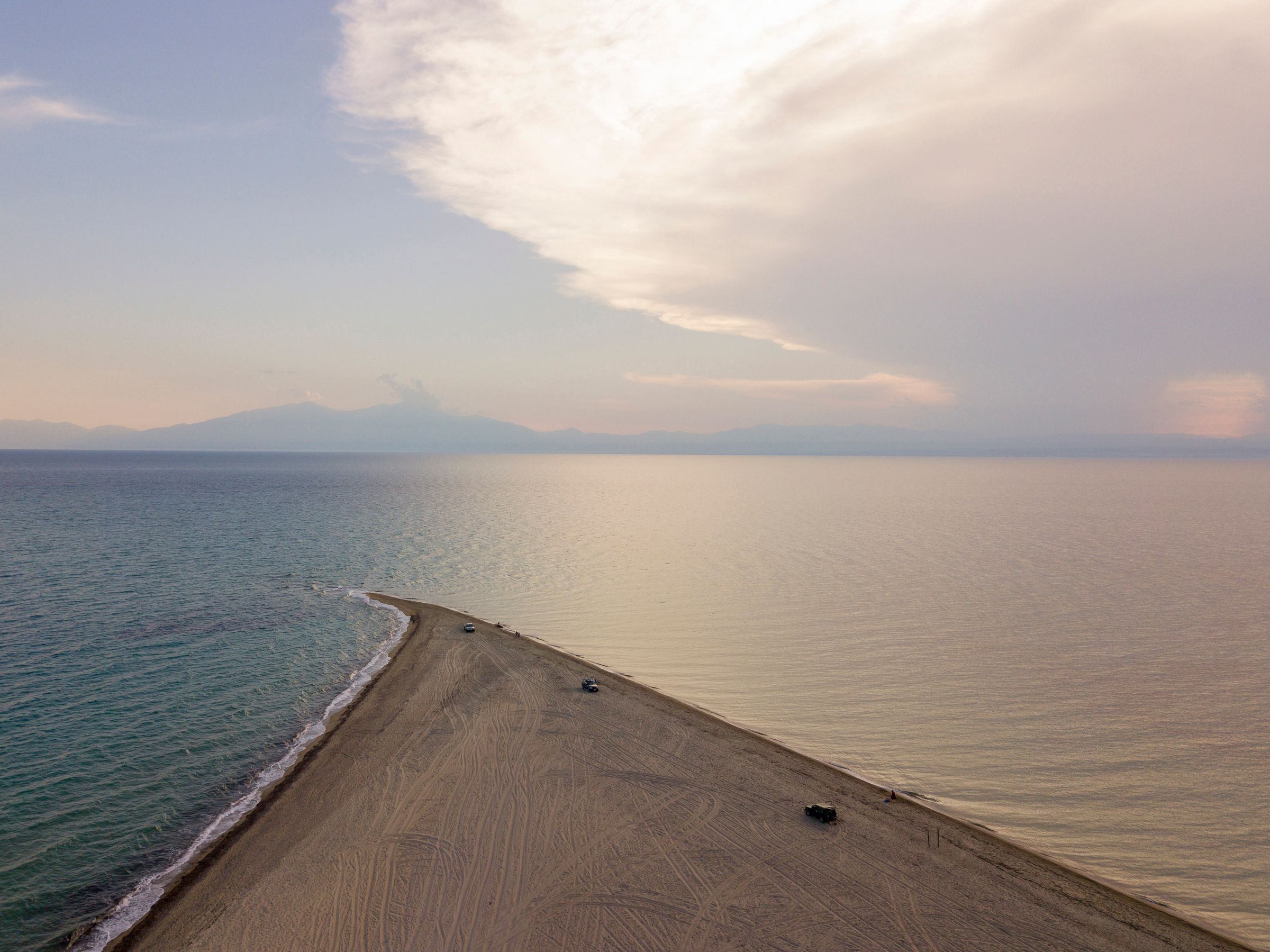 Τραγωδία στην Θεσσαλονίκη: 81χρονος λουόμενος ανασύρθηκε νεκρός από παραλία της Επανομής