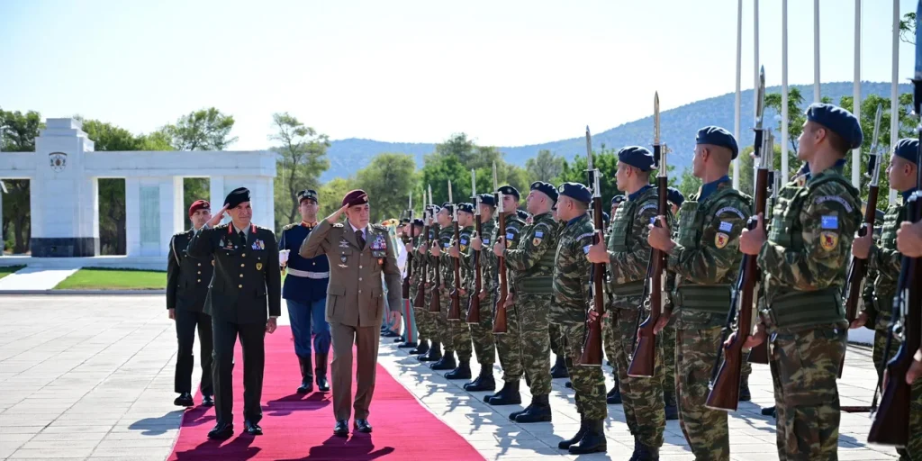 Επίσκεψη του αρχηγού των Χερσαίων Δυνάμεων της Ιταλίας στην Ελλάδα