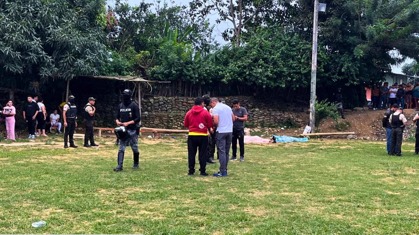 Ισημερινός: Τουλάχιστον τρεις νεκροί από πυροβολισμούς σε ποδοσφαιρικό αγώνα (βίντεο)