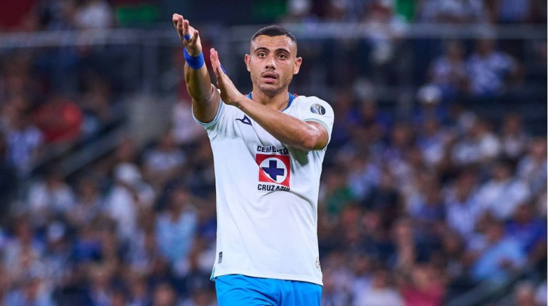 Ομάδα του «Big-4» ετοιμάζει πρόταση στην Κρουζ Αζούλ για τον Γιώργο Γιακουμάκη – Ποια είναι