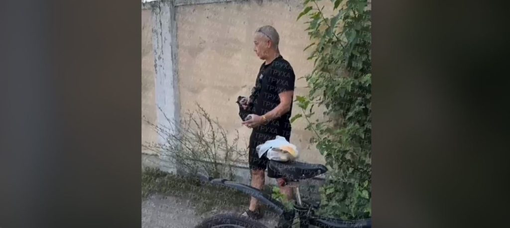 «Κρύος ιδρώτας» για Ουκρανούς στρατολόγους & αστυνομικούς στο Τσερκάσι – Άνδρας τους περίμενε με χειροβομβίδες (vid)