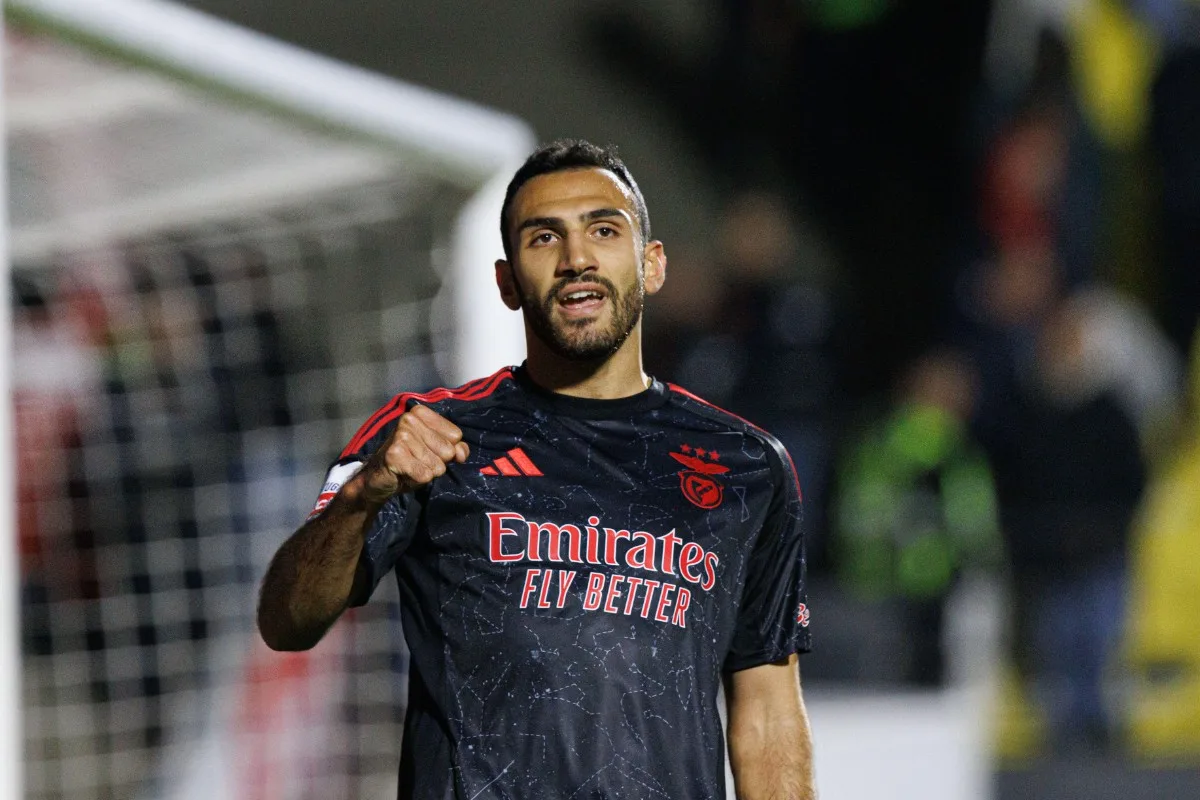 Ομάδα «μεγαθήριο» της Πρέμιερ Λιγκ ετοιμάζεται να δώσει στην Μπενφίκα έως και 55 εκατ. ευρώ για τον Β.Παυλίδη