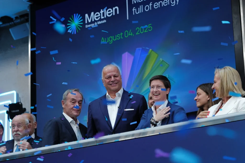 Σημείο αναφοράς για τα μεγαλύτερα οικονομικά ΜΜΕ εισαγωγή της METLEN στο Χρηματιστήριο του Λονδίνου