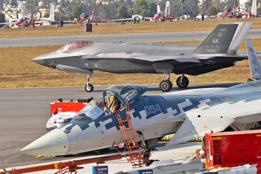 Στο 50% πήγε τους δασμούς στα ινδικά προϊόντα ο Ν.Τραμπ! – Το Νέο Δελχί απαντά με παύση αγοράς αμερικανικών όπλων