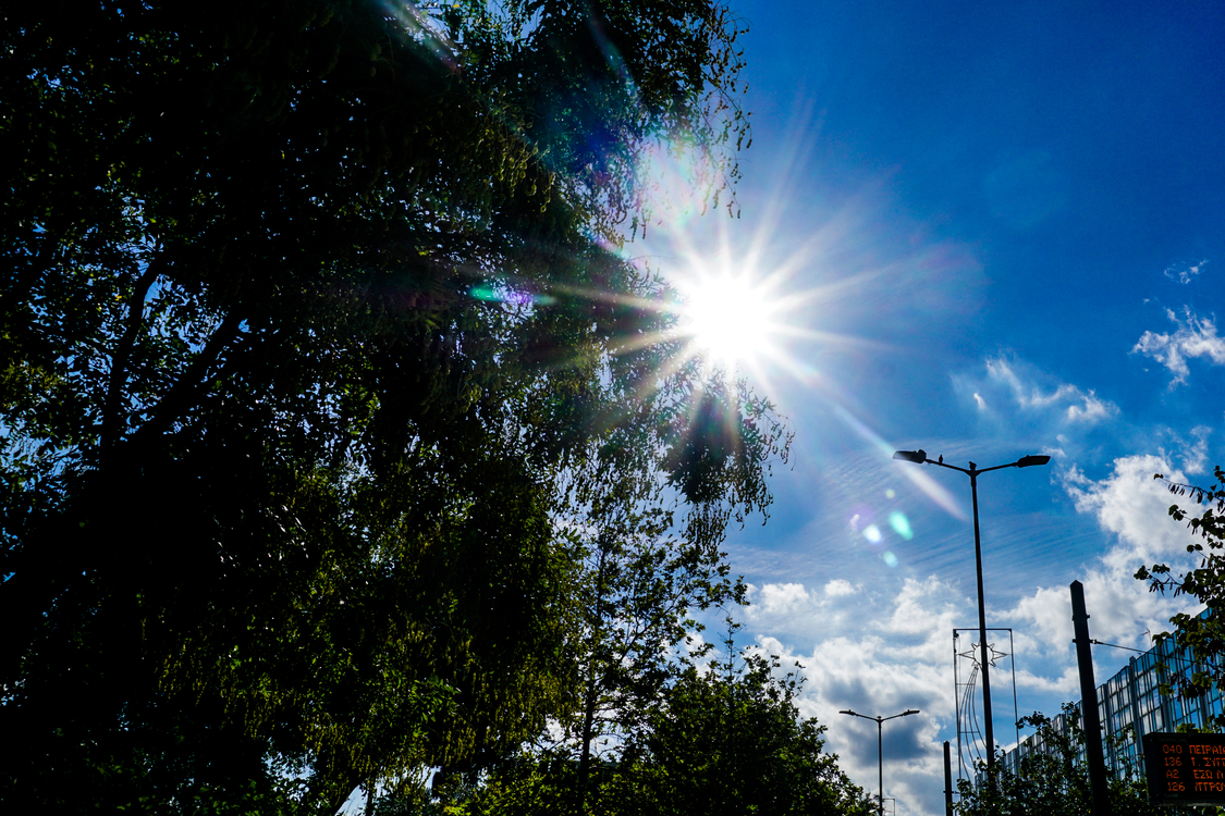 Ο καιρός σήμερα: Αίθριος με μικρή άνοδο της θερμοκρασίας – Η πρόγνωση για όλη τη χώρα