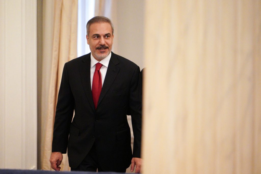 Στην Αίγυπτο στις 9 Αυγούστου ο Τούρκος υπουργός Εξωτερικών Χ.Φιντάν 