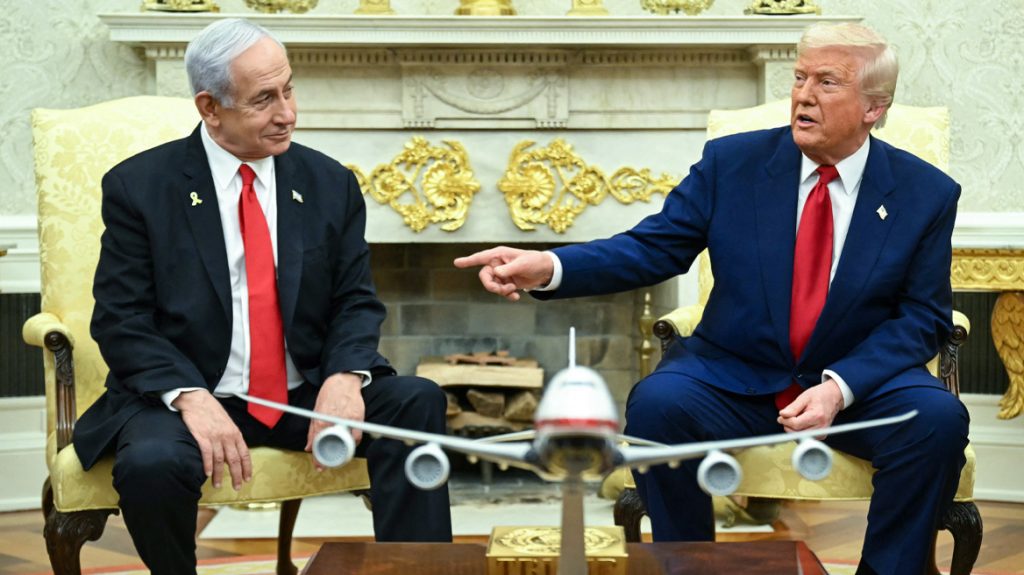 Φορτισμένη τηλεφωνική συνομιλία Τραμπ – Νετανιάχου για τη Γάζα: «Μην ξανακούσω ότι η πείνα είναι ψεύτικη»
