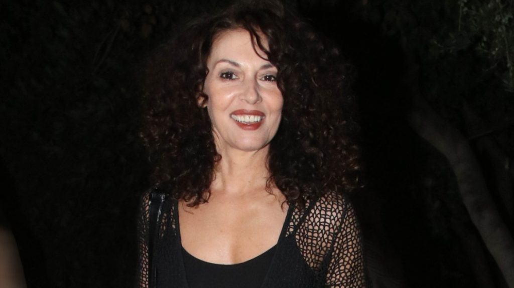 Δήμητρα Παπαδήμα: «Ο πατέρας μου είχε σηκώσει την καραμπίνα να με χτυπήσει επειδή δεν έκανα αυτό που ήθελε»