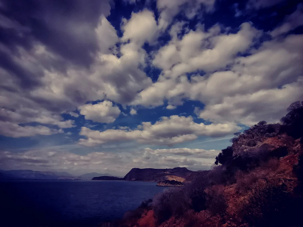 Καιρός: Αυτές είναι οι περιοχές που κινδυνεύουν από τους θυελλώδεις ανέμους