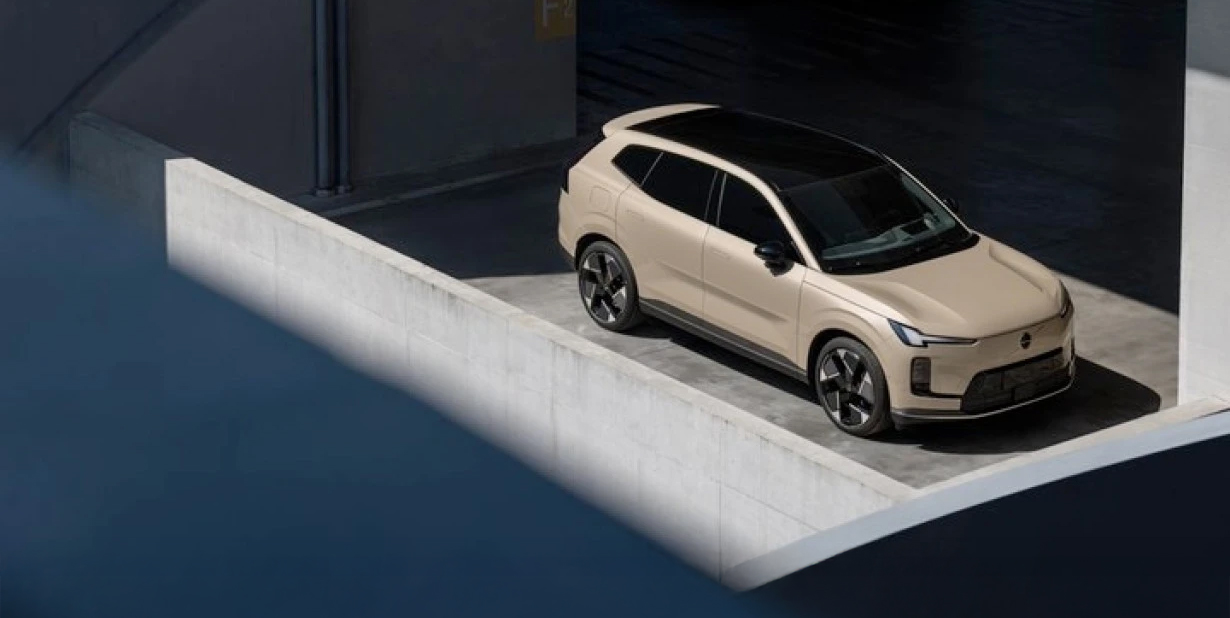 To νέο Volvo XC70 διανύει μέχρι και 1.200 km με μια φόρτιση