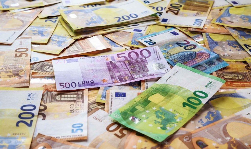 Αυτές είναι οι πέντε πλουσιότερες γυναίκες στον κόσμο για το 2025: Πόσο υπολογίζεται η περιουσία τους