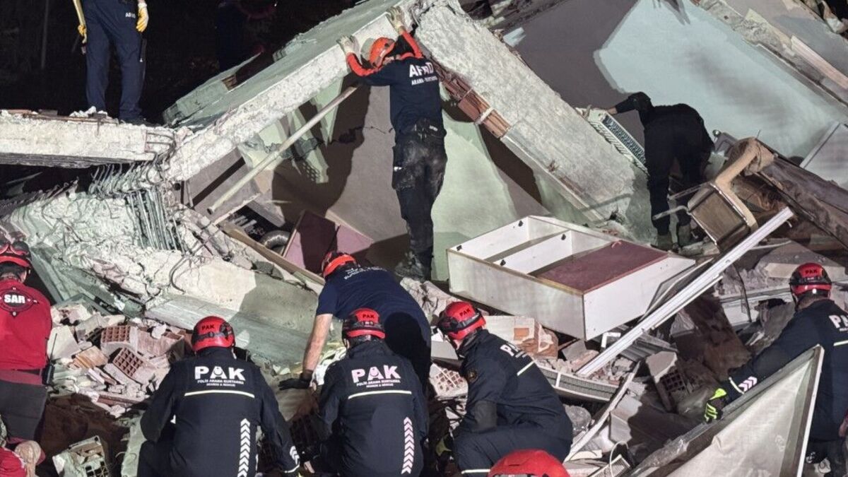 Κατάρρευση 16 κτηρίων στην Τουρκία εξαιτίας του σεισμού 6,1 Ρίχτερ: Τουλάχιστον 1 νεκρός και 29 τραυματίες (βίντεο)
