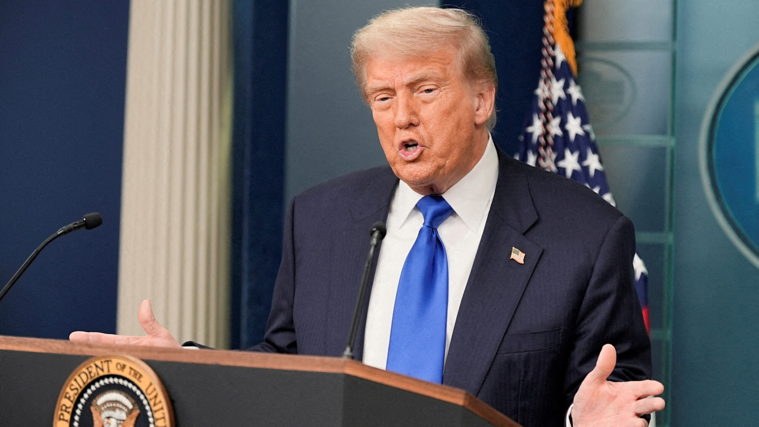 Ο Ν.Τραμπ σχεδιάζει ειδική ομάδα κρούσης για άμεση επέμβαση σε «εσωτερικές ταραχές» σύμφωνα με την Washington Post