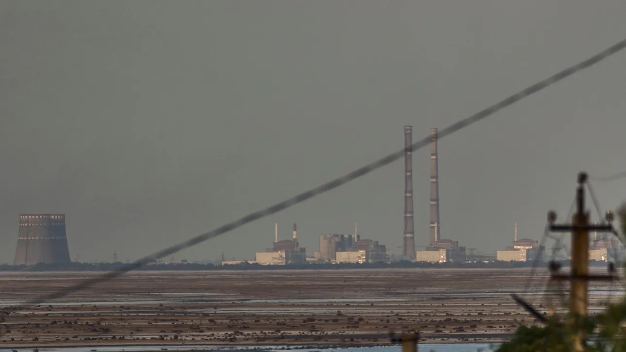 Πυρκαγιά κοντά στον πυρηνικό σταθμό της Ζαπορίζια
