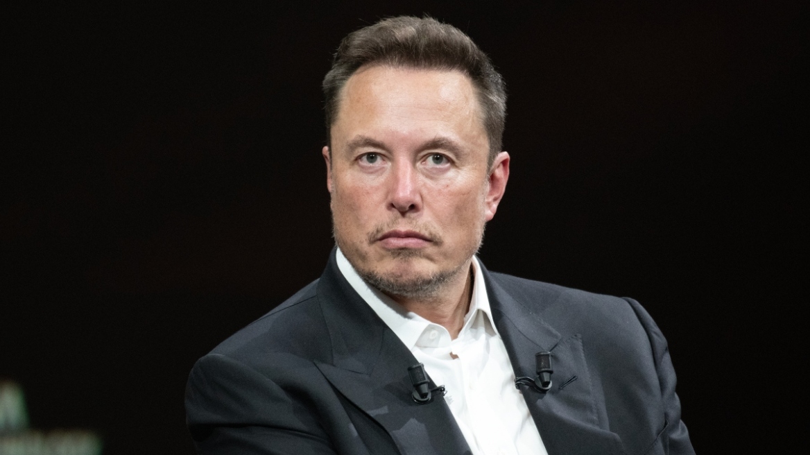 Έλον Μασκ vs Apple: Καταγγέλλει αθέμιτο ανταγωνισμό για το ChatGPT και προειδοποιεί με αγωγές