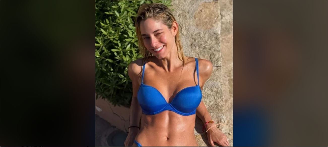 Η Δούκισσα Νομικού ποζάρει με γαλάζιο μπικίνι: «Όμορφα πράγματα» – Δείτε φωτογραφίες