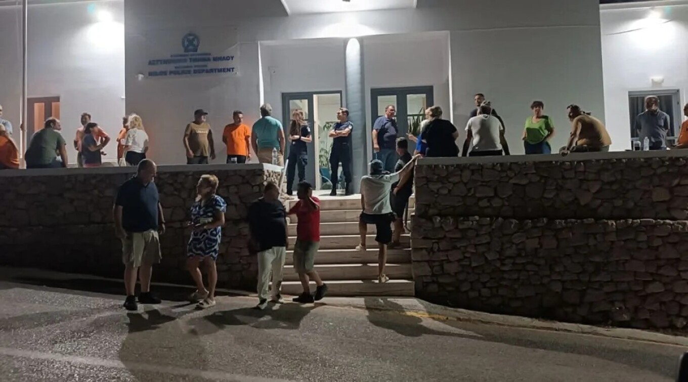 Υπό κράτηση τέθηκε το προσωπικό καθαριότητας στη Μήλο