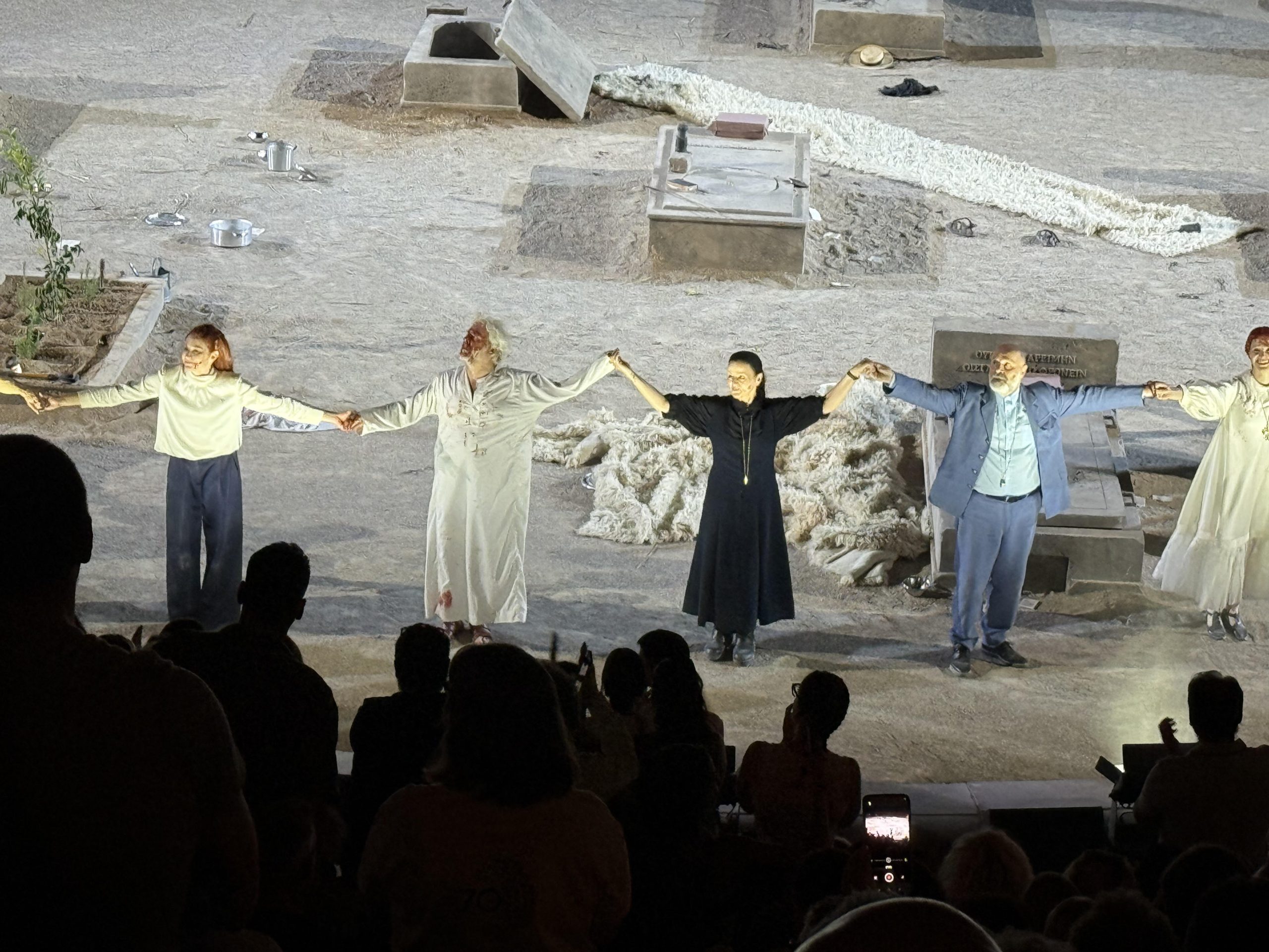 Οιδίπους του Χουβαρδά: Η ιστορία μιας μεταμόρφωσης από το σκοτάδι στο φως