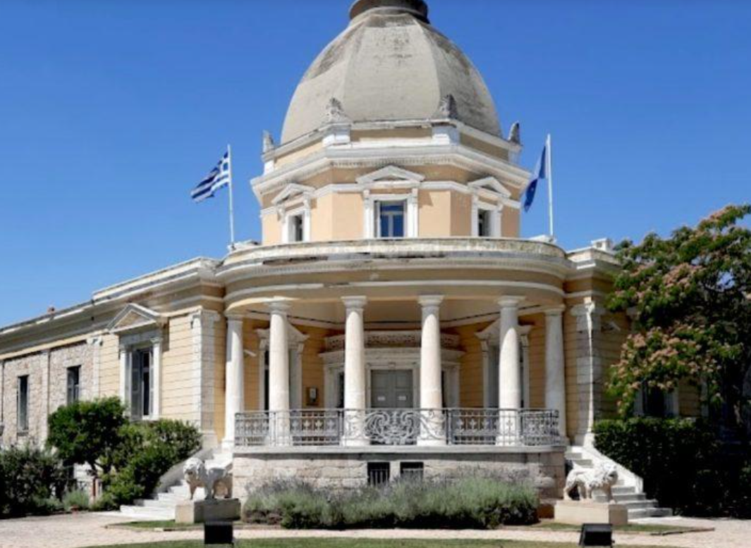 Η καταραμένη βίλα της Κηφισιάς που στοίχειωσε Παπαμιχαήλ και Βουγιουκλάκη