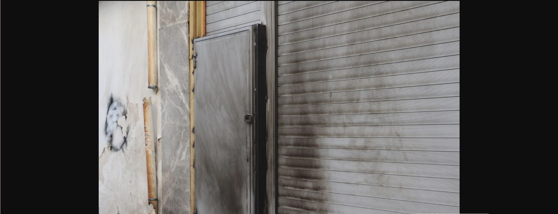 Κολωνός: Επίθεση με γκαζάκια σε πολυκατοικία – Στόχος σύνδεσμος φιλάθλων ομάδας