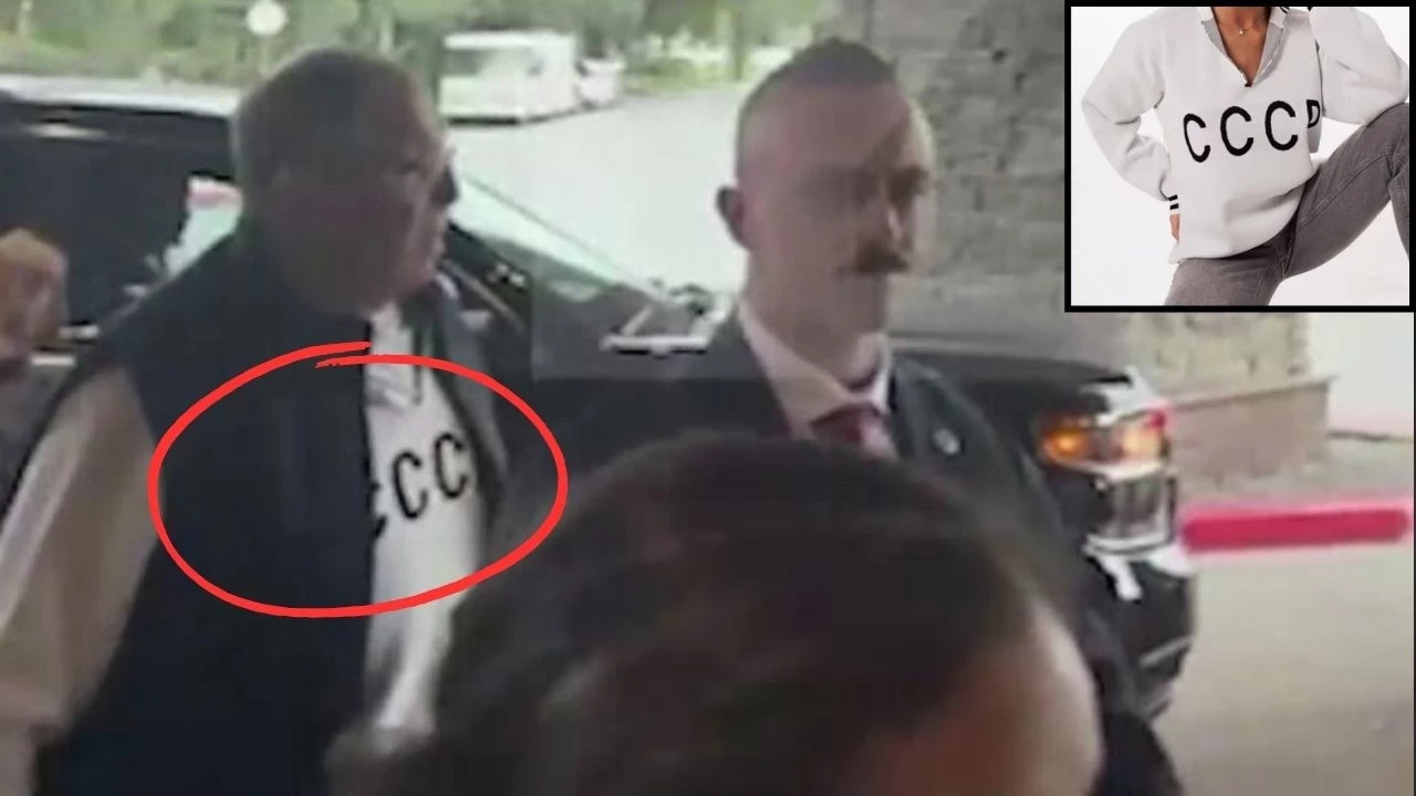 Στην Αλάσκα ο Σ.Λαβρόφ με φούτερ «ΕΣΣΔ»: Ο ισχυρός συμβολισμός της εμφάνισής του (βίντεο)