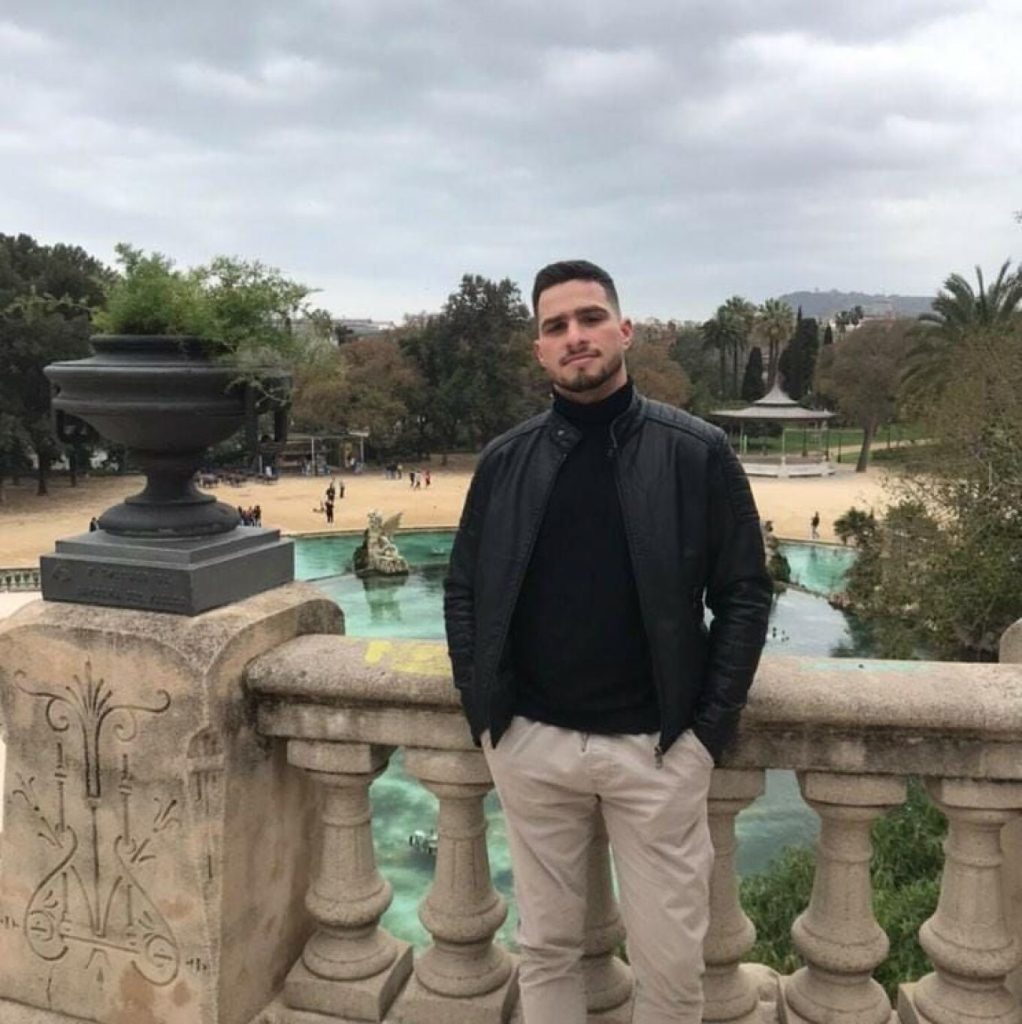 Ορεινή Ναυπακτία: Απέραντη οδύνη από τον χαμό του 27χρονου Βαγγέλη που έχασε σήμερα τη ζωή του σε τροχαίο δυστύχημα