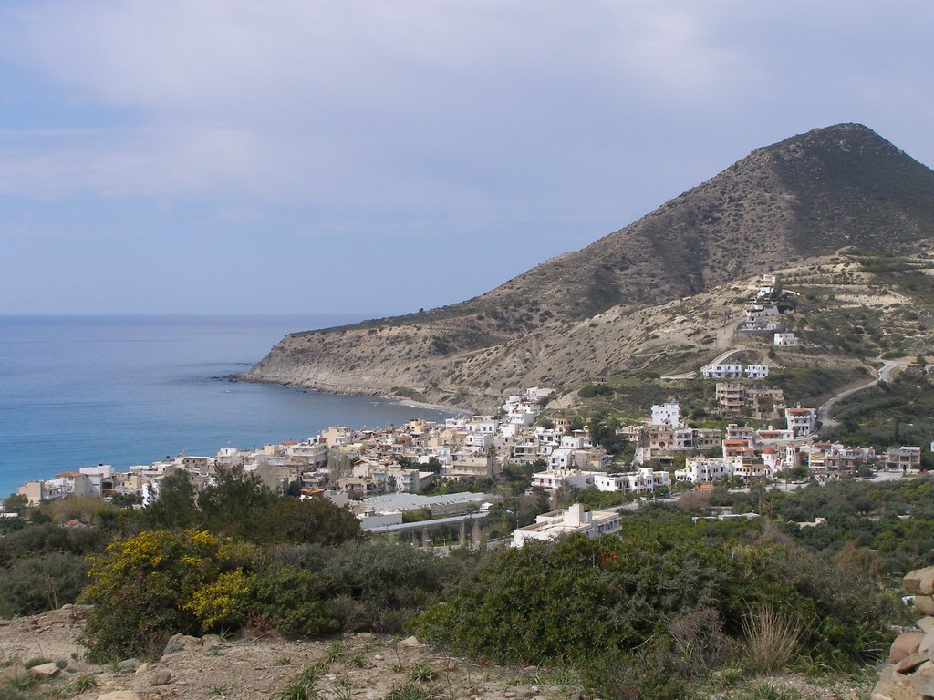 Μύρτος: Το «άγνωστο» παραθαλάσσιο χωριό στο Λασίθι που αξίζει να επισκεφθείς (φωτο)