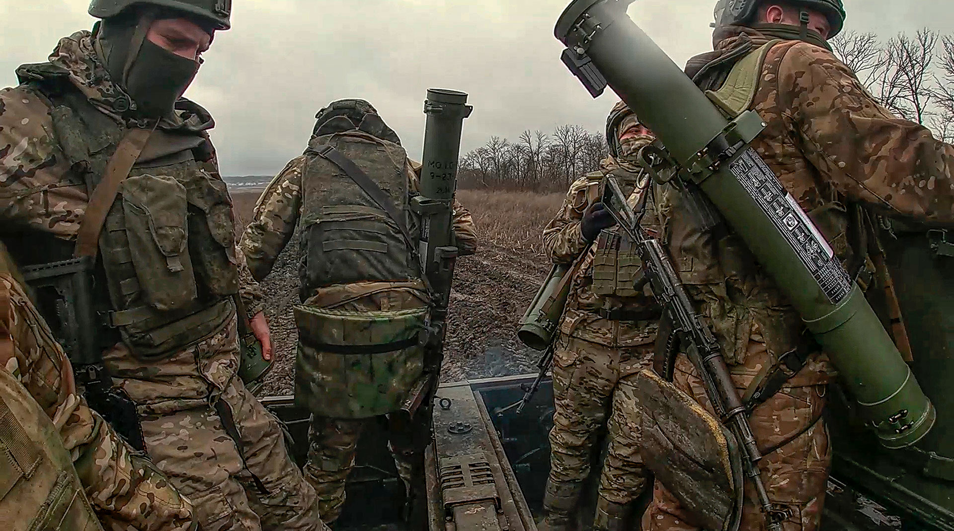 Οι ρωσικές δυνάμεις κατέλαβαν το χωριό Σερεμπριάνκα στην επαρχία Ντονέτσκ