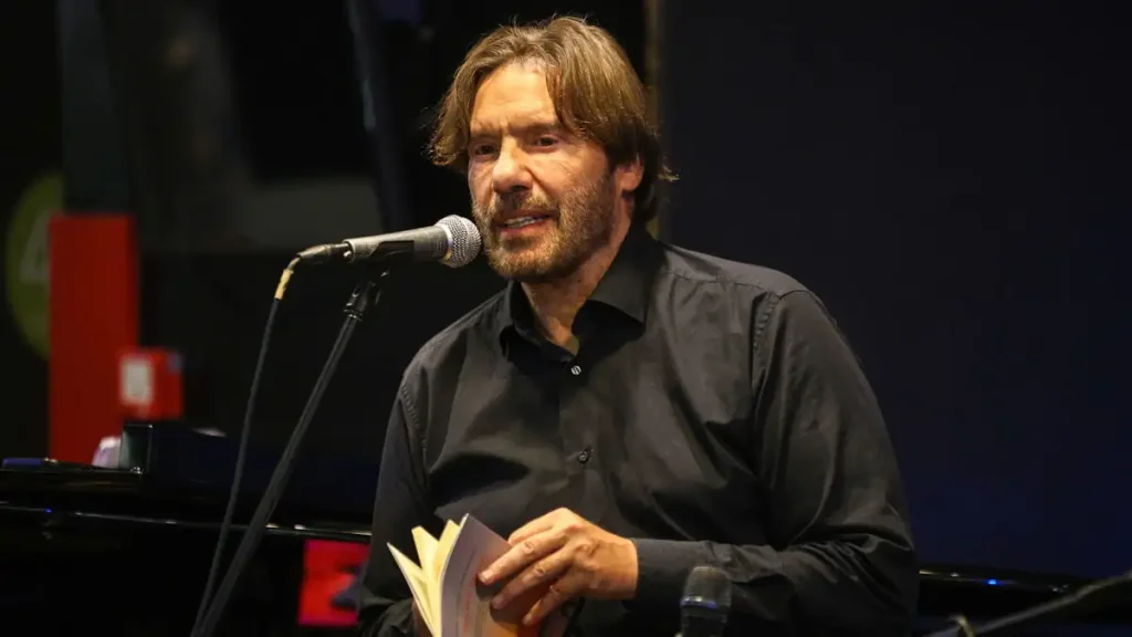 Στράτος Τζώρτζογλου: Κατάθεση ψυχής για τον Γ.Μαζωνάκη – «Αληθινός & σεμνός, πάντα έτοιμος να βοηθήσει» (φωτο)