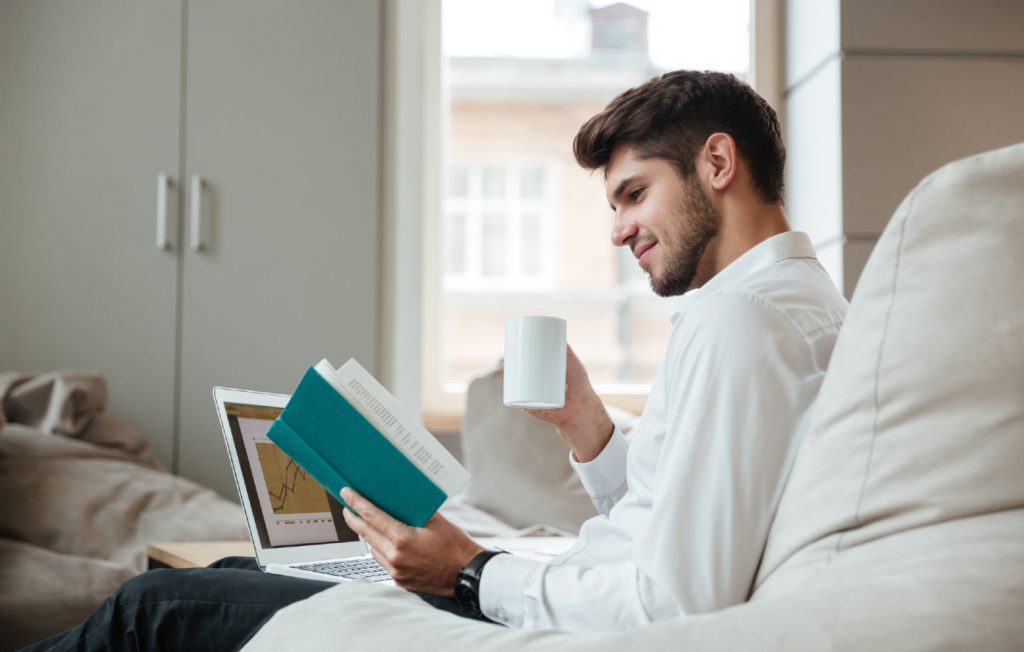 «Κανόνας των 5 ωρών»: Πώς μπορεί να μετατρέψει μία φαινομενικά «χαμένη» ημέρα σε τεράστιο «όφελος»