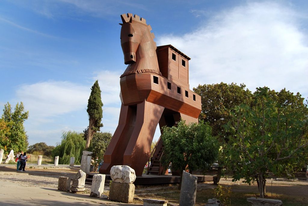 Η Τροία και ο οικολογικός Δούρειος Ίππος: Πώς η ίδια δημιούργησε τη δική της καταστροφή