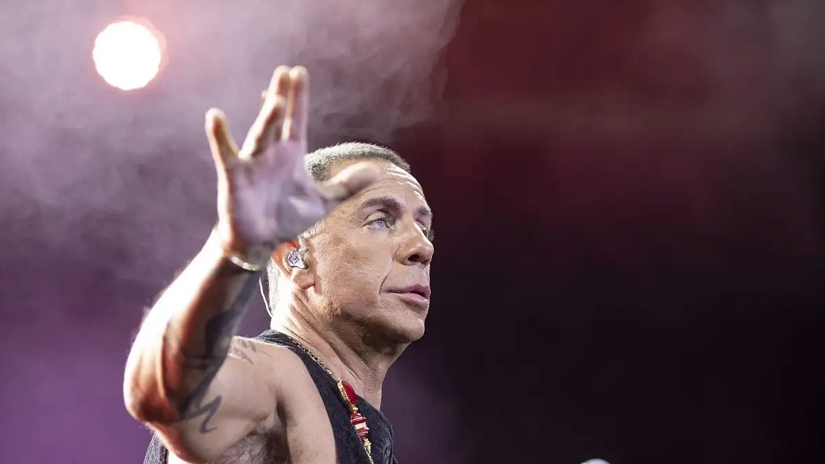 Οι πρώτες δηλώσεις του Γ.Μαζωνάκη μετά το εξιτήριο από το Δρομοκαΐτειο: «Όλα είναι μια χαρά»