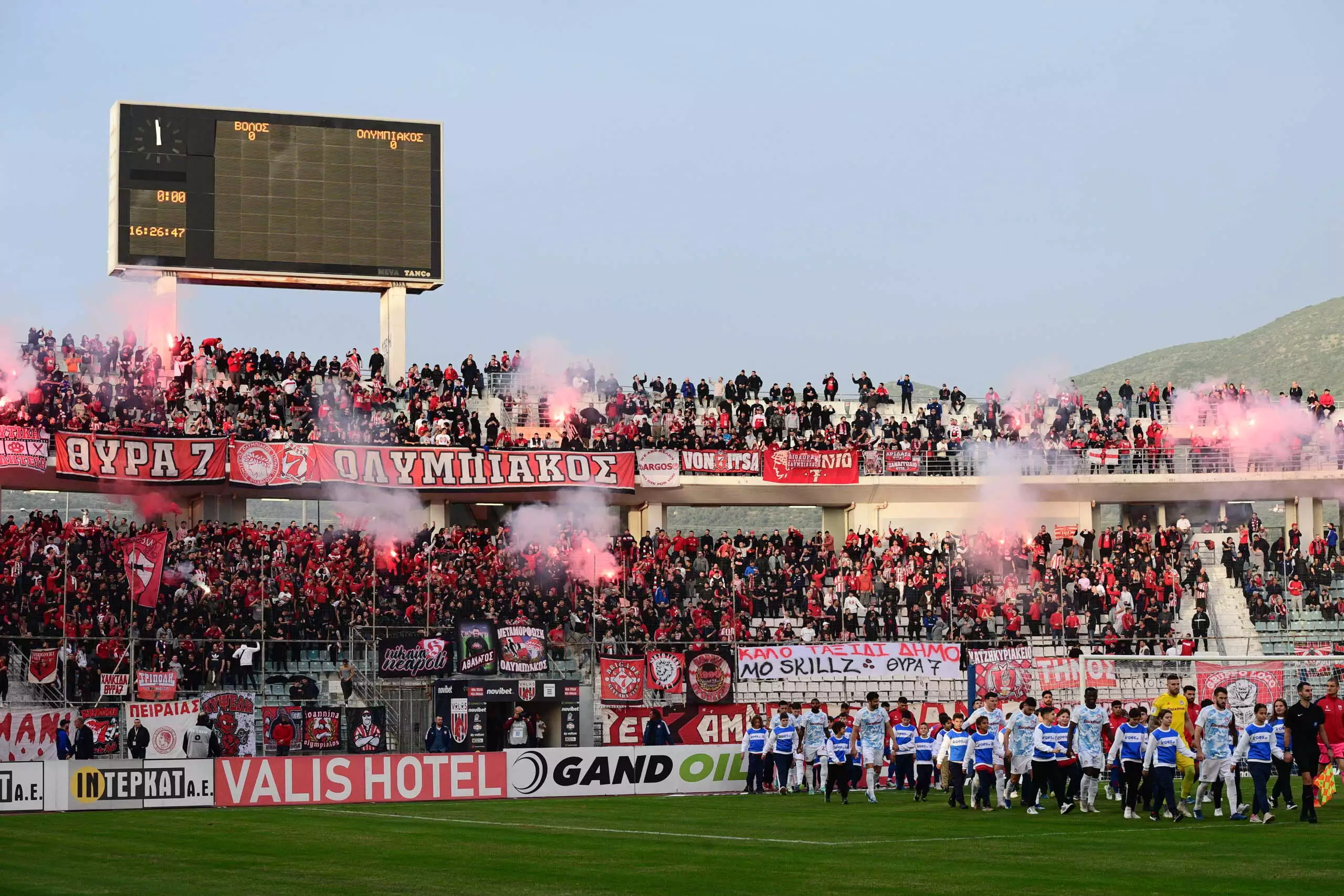 Με 15.000 οπαδούς στο Πανθεσσαλικό ο Ολυμπιακός